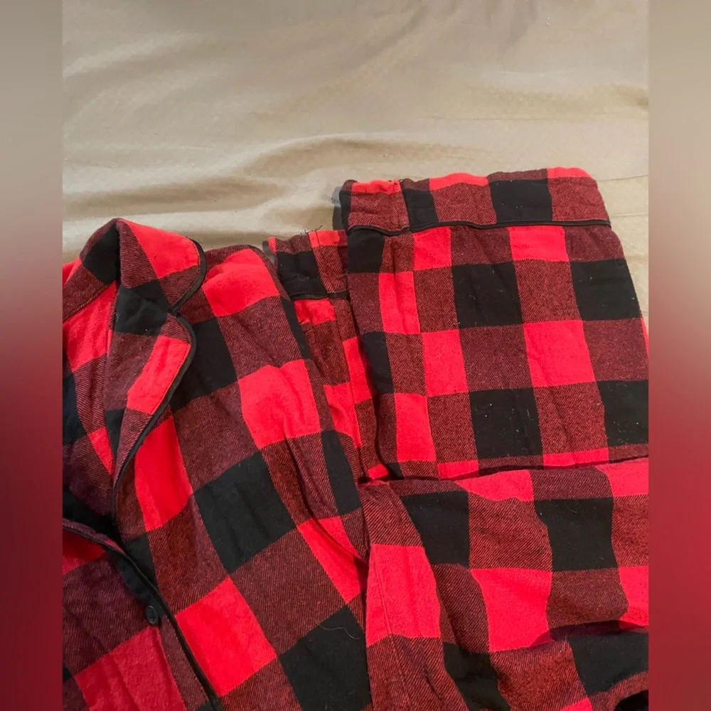 ☘️Old navy women's Buffalo plaid pajama set - Picture 4 of 4